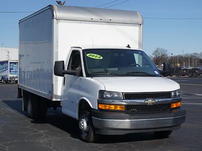 Used 2022 Chevrolet Express 3500 - photo 1