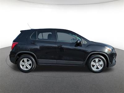 2020 Chevrolet Trax FWD, SUV for sale #S107658A - photo 2