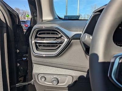 New 2025 Chevrolet Trailblazer - photo 1