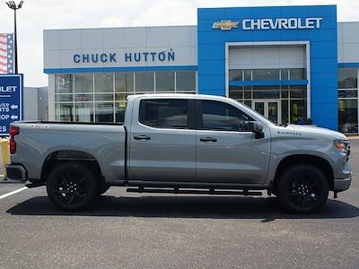 New 2025 Chevrolet Silverado 1500 Custom Crew Cab 4x4 Pickup for sale #SG378439 - photo 1