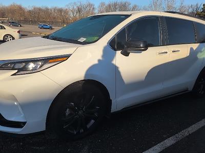 Used 2024 Toyota Sienna XSE Minivan for sale #T133565A - photo 2