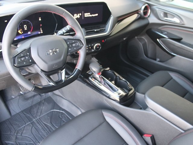 New 2026 Chevrolet Trax - photo 2