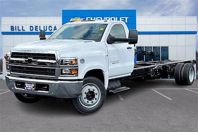 New 2024 Chevrolet Silverado 6500 Work Truck Regular Cab Cab Chassis for sale #245167 - photo 1