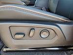 New 2025 GMC Canyon Denali Crew Cab 4x4 Pickup for sale #5548966 - photo 12