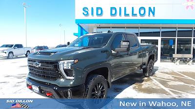 New 2025 Chevrolet Silverado 2500 LT Crew Cab 4WD Pickup for sale #5C3197 - photo 1