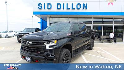 New 2025 Chevrolet Silverado 1500 LT Crew Cab 4WD Pickup for sale #5C3508 - photo 1