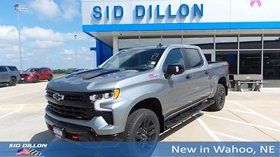 New 2025 Chevrolet Silverado 1500 LT Crew Cab 4WD Pickup for sale #5C3563 - photo 1