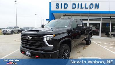 New 2025 Chevrolet Silverado 2500 LT Crew Cab 4WD Pickup for sale #5C3635 - photo 1