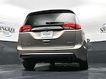2017 Chrysler Pacifica FWD Minivan for sale #HR610011 - photo 22