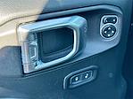 2020 Jeep Gladiator Crew Cab 4x4 Pickup for sale #LL146131 - photo 18