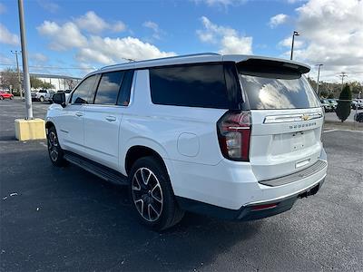 Used 2021 Chevrolet Suburban - photo 1