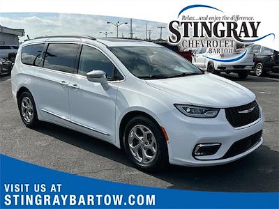 Used 2022 Chrysler Pacifica Limited FWD Minivan for sale #NR138875 - photo 1