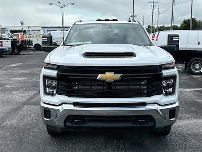 New 2025 Chevrolet Silverado 3500 Work Truck Crew Cab 4WD 9' 6" Knapheide Steel Flatbed Truck with Gooseneck Hitch for sale #SF119256 - photo 2