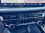 2025 Chevrolet Traverse FWD SUV for sale #SJ256158 - photo 11