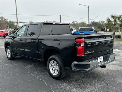 Used 2025 Chevrolet Silverado 1500 - photo 1