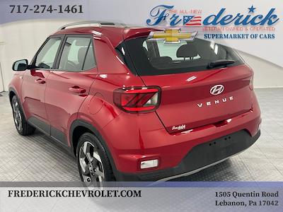 Used 2021 Hyundai Venue - photo 1