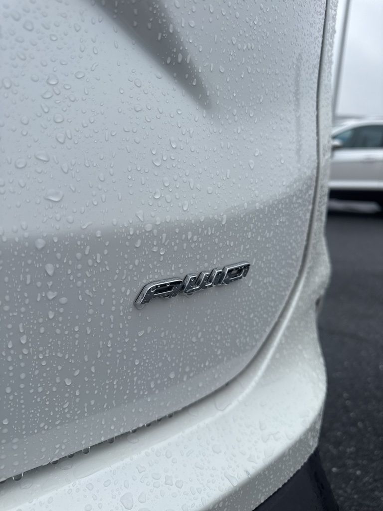 Used 2022 Ford Edge - photo 11