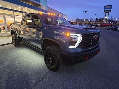 Used 2024 Chevrolet Silverado 2500 - photo 1
