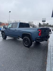 Used 2024 Chevrolet Silverado 2500 - photo 1