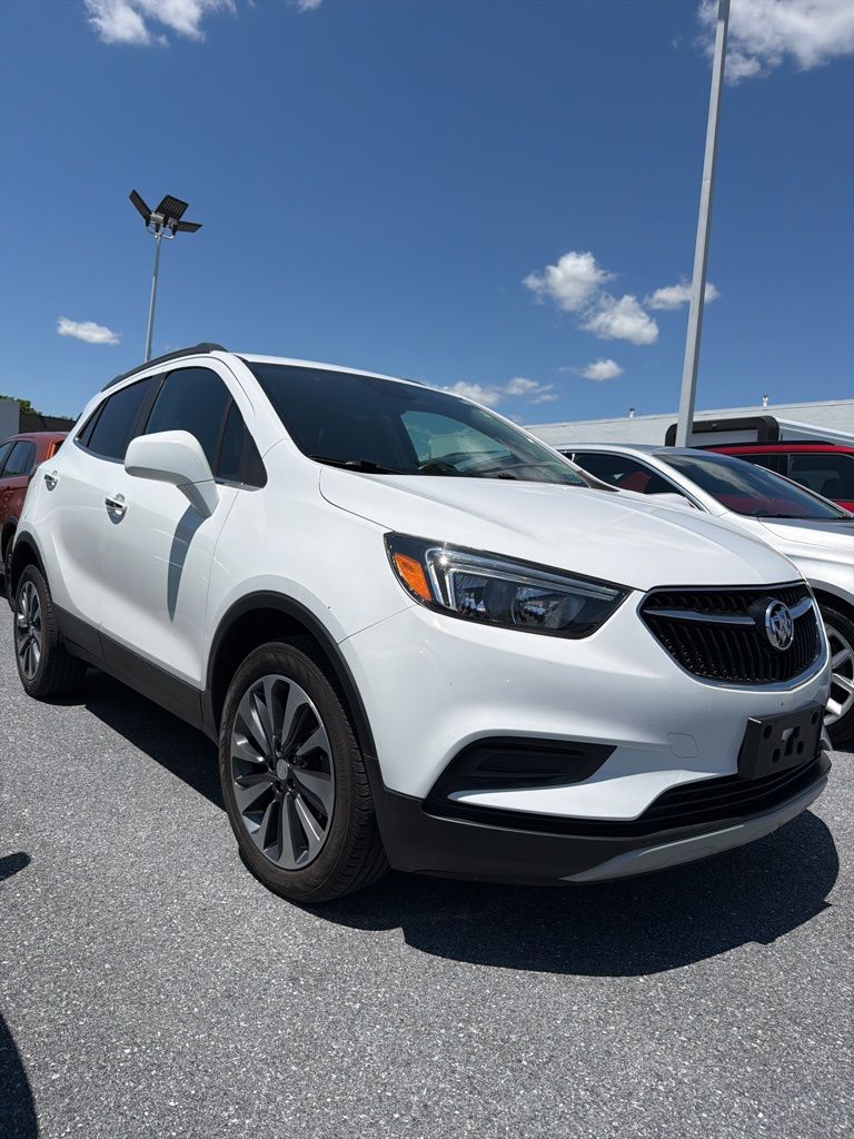 Used 2022 Buick Encore - photo 2