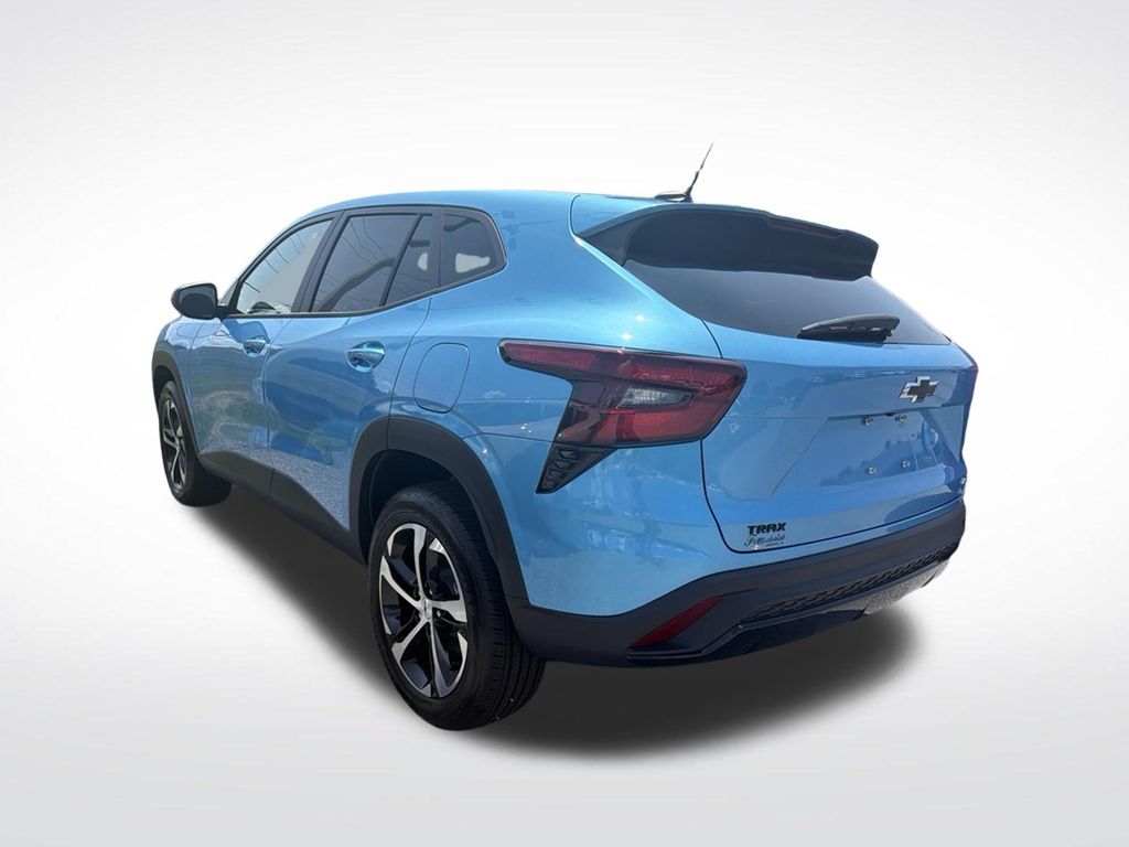 New 2026 Chevrolet Trax - photo 2