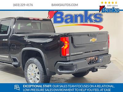New 2025 Chevrolet Silverado 2500 High Country Crew Cab 4WD Pickup for sale #50961 - photo 2