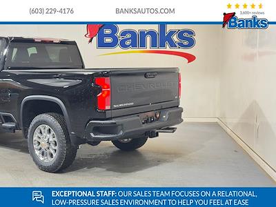 New 2025 Chevrolet Silverado 2500 LT Crew Cab 4WD Pickup for sale #51407 - photo 2