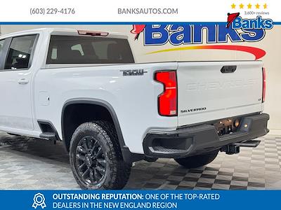 New 2025 Chevrolet Silverado 2500 LT Crew Cab 4WD Pickup for sale #51681 - photo 2
