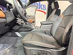 New 2025 GMC Canyon AT4 Crew Cab 4WD Pickup for sale #G51319 - photo 8