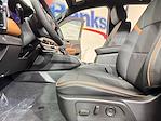 New 2025 GMC Canyon AT4 Crew Cab 4WD Pickup for sale #G51560 - photo 8