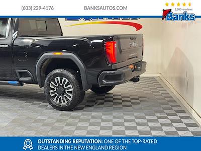 New 2025 GMC Sierra 2500 Denali Ultimate Crew Cab 4WD Pickup for sale #G51640 - photo 2