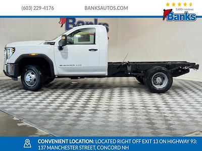 New 2026 GMC Sierra 3500 Regular Cab 60 CA Cab Chassis for sale #G61121 - photo 2