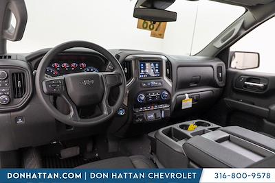New 2025 Chevrolet Silverado 1500 Custom Crew Cab 4WD Pickup for sale #C155093 - photo 2