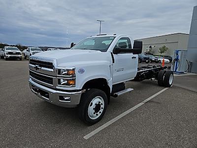 2024 Chevrolet Silverado 6500 Regular Cab DRW 4WD, Cab Chassis for sale #76880 - photo 1