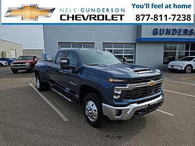 New 2025 Chevrolet Silverado 3500 LT Crew Cab 4WD Pickup for sale #77518 - photo 1