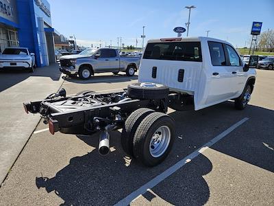 New 2025 Chevrolet Silverado 3500 Work Truck Crew Cab 4WD 60 CA Cab Chassis for sale #77558 - photo 2