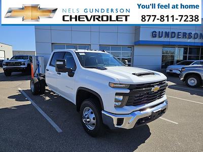 New 2025 Chevrolet Silverado 3500 Work Truck Crew Cab 4WD 60 CA Cab Chassis for sale #77559 - photo 1