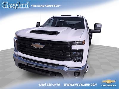 2025 Chevrolet Silverado 3500 Crew Cab 4WD, Flatbed Truck for sale #250616 - photo 1