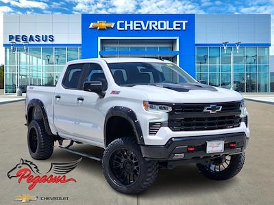 New 2025 Chevrolet Silverado 1500 LT Crew Cab 4WD Pickup for sale #C250514 - photo 1