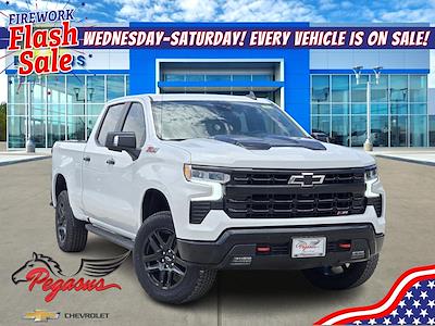 New 2025 Chevrolet Silverado 1500 LT Crew Cab 4WD Pickup for sale #C250530 - photo 1