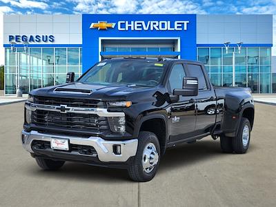 New 2026 Chevrolet Silverado 3500 LT Crew Cab for sale #C260274 - photo 2