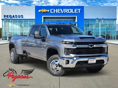 New 2026 Chevrolet Silverado 3500 LT Crew Cab for sale #C260282 - photo 1