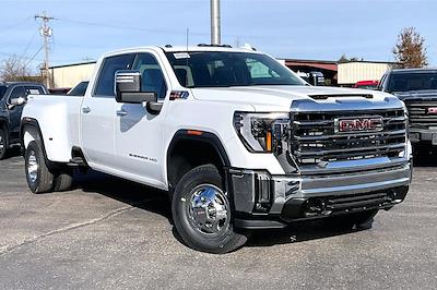 New 2026 GMC Sierra 3500 SLT Crew Cab for sale #21869 - photo 2