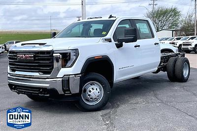 New 2026 GMC Sierra 3500 Crew Cab 60 CA Cab Chassis for sale #22011 - photo 1