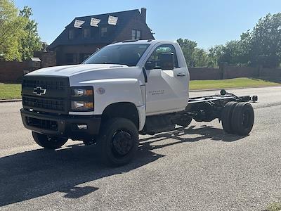 2024 Chevrolet Silverado 5500 Regular Cab DRW 4WD, Cab Chassis for sale #27439 - photo 1