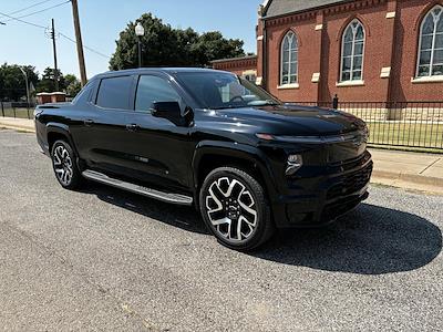 2024 Chevrolet Silverado EV Crew Cab 4WD, Pickup for sale #27914 - photo 1