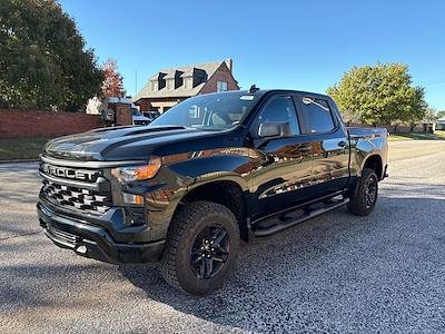New 2025 Chevrolet Silverado 1500 Custom Crew Cab 4WD Pickup for sale #28222 - photo 1