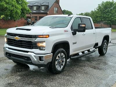 New 2025 Chevrolet Silverado 2500 LT Crew Cab 4WD SRW Pickup for sale #28542 - photo 1