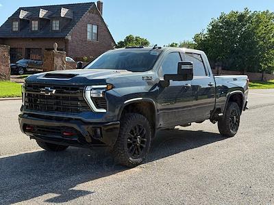 New 2025 Chevrolet Silverado 2500 LTZ Crew Cab 4WD Pickup for sale #28795 - photo 1