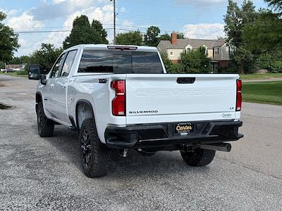 New 2025 Chevrolet Silverado 2500 LT Crew Cab 4WD Pickup for sale #28924 - photo 2